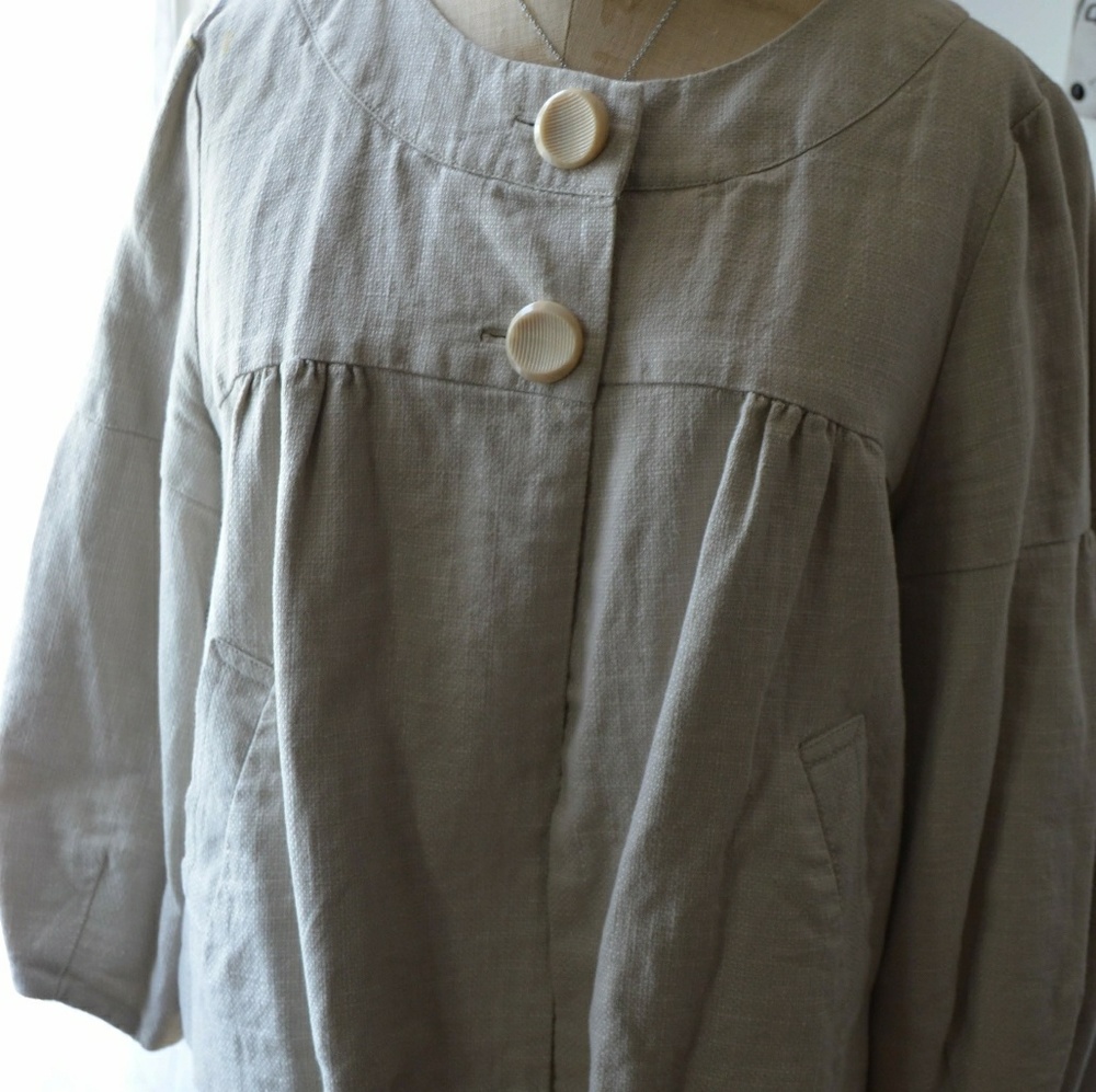 H&M Cropped Jacket - Picture 2 of 4